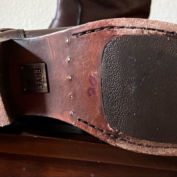 Frye Women's Lynn Strap Short Round Toe Dark Brown Leather Boots Size 8 - Picture 8 of 16
